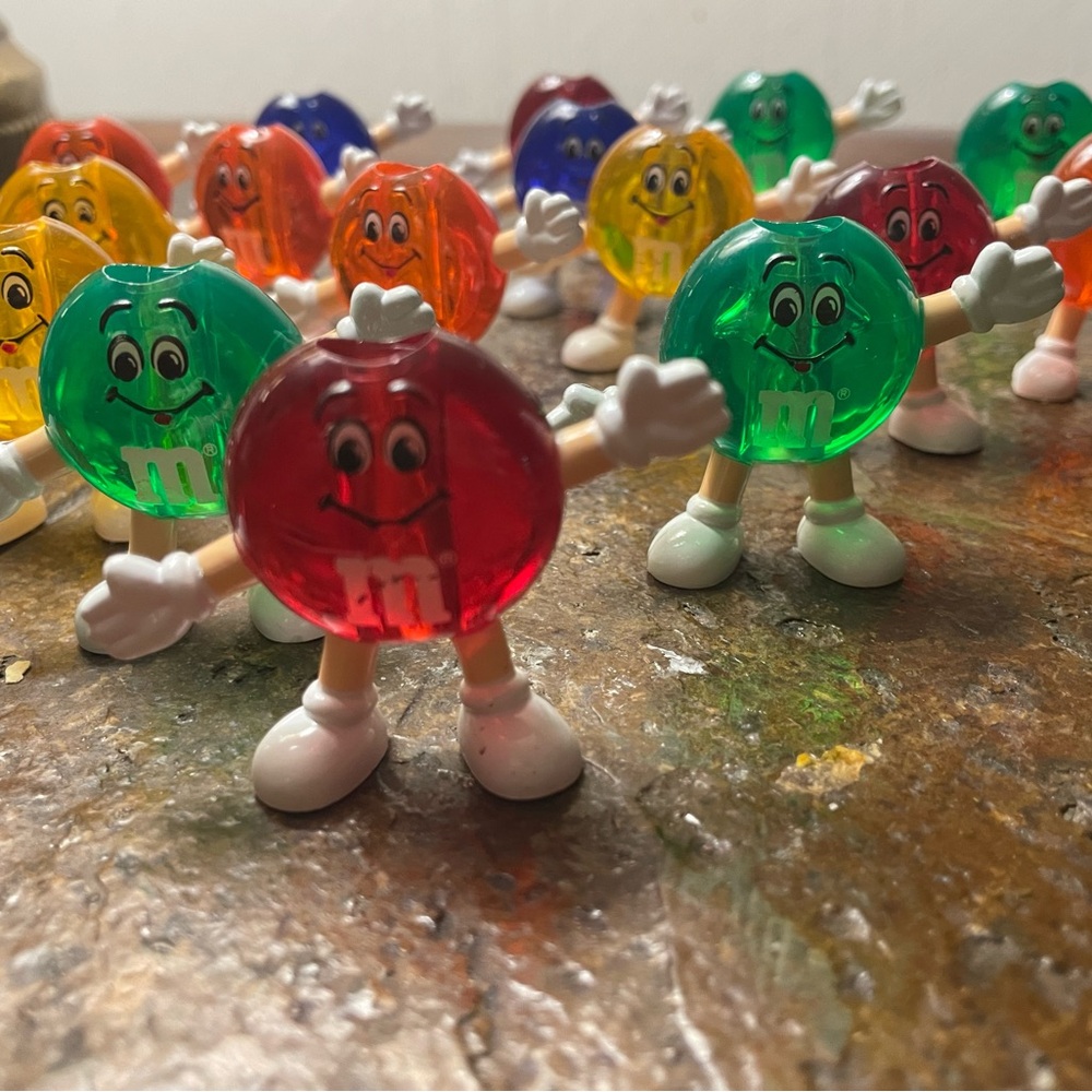 26 M&M Christmas Light covers Multicolor